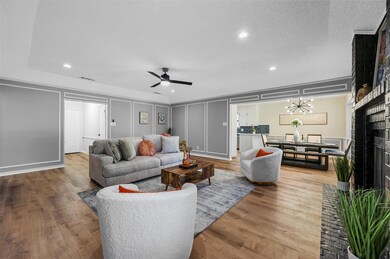 7628 Hunt Dr, North Richland Hills, TX 76182 - photo 2