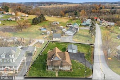 2402 Craley Rd, Windsor, PA 17366 - photo 5