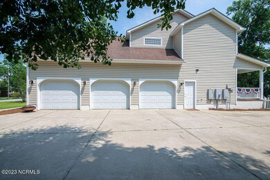 911 Greenway Dr, Jacksonville, NC 28546 - photo 4