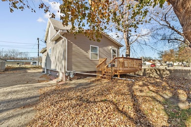 1126 S Newton Ave, Albert Lea, MN 56007 - photo 2