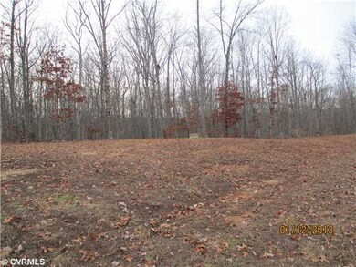 Land - 5 ACRE PRIVATE, WOODED LOT!!