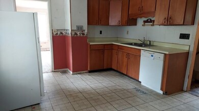 22 Broad Brook Rd, Ashuelot, NH 03441 - photo 4