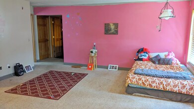 228 Columbian Ave, Bluffton, IN 46714 - photo 6