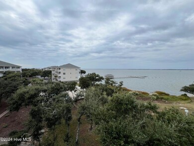 7    Q303 VIEWS from deck a