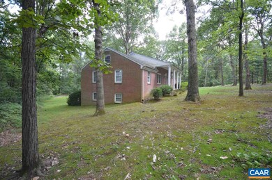 857 Advance Mills Rd, Ruckersville, VA 22968 - photo 3