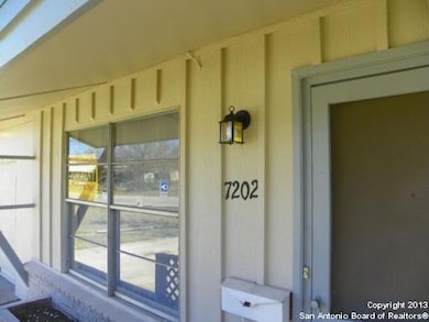 7202 Glendora Ave, San Antonio, TX 78218 - photo 2
