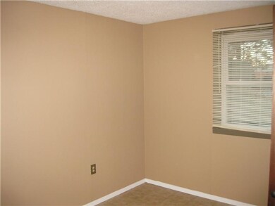 704 NW 11th St unit A, Bentonville, AR 72712 - photo 5