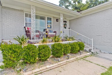 924 Walter St, Bedford, TX 76022 - photo 2