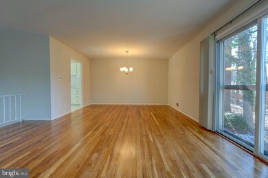 12820 Middlevale Ln, Silver Spring, MD 20906 - photo 7