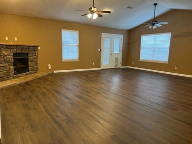 106 S Baggett St, Prairie Grove, AR 72753 - photo 2