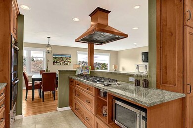 2641 12th Ave W, Seattle, WA 98119 - photo 5