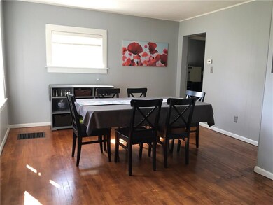EM Escrow 720 Spring St