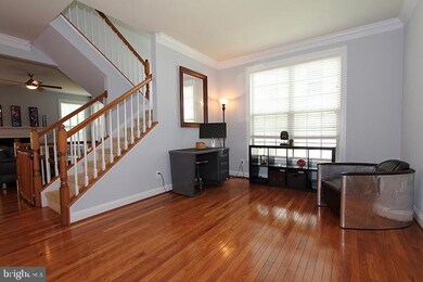 21716 Munday Hill Place, Ashburn, VA 20148 - photo 3