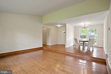 4338 Rolling Stone Way, Alexandria, VA 22306 - photo 5