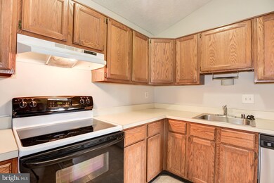 2149 Wainwright Ct unit 2D, Frederick, MD 21702 - photo 3