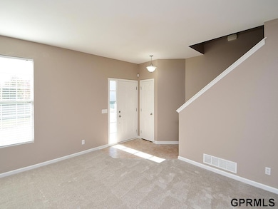 10766 Potter St, Omaha, NE 68122 - photo 4