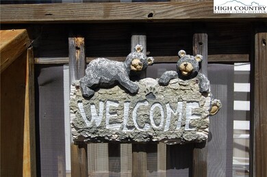 The friendly bears welcome the new owners.