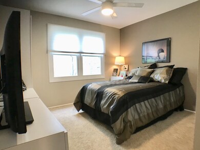 15 Fox Ct E, Buffalo Grove, IL 60089 - photo 3