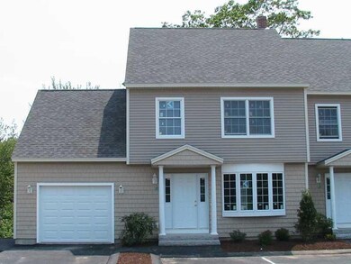 67 Gary L Maietta Pkwy unit 28, South Portland, ME 04106 - photo 2