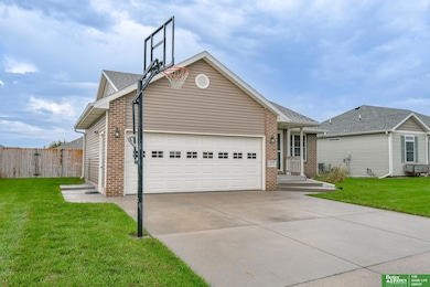 2117 N 1st St, Seward, NE 68434 - photo 4