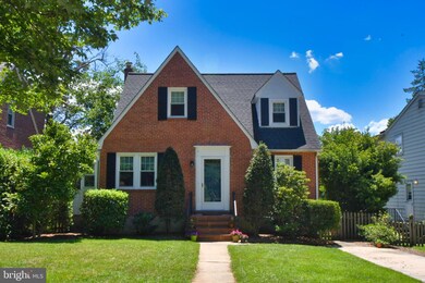 719 Murdock Rd, Baltimore, MD 21212 - photo 2