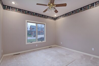 4233 Greenbriar Dr-9