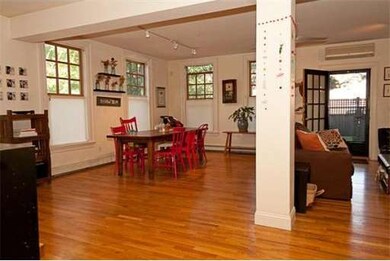 11 Blackstone St unit 3, Cambridge, MA 02139 - photo 2