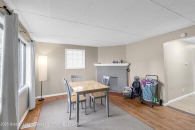 114 Haze St, Lansing, MI 48917 - photo 6