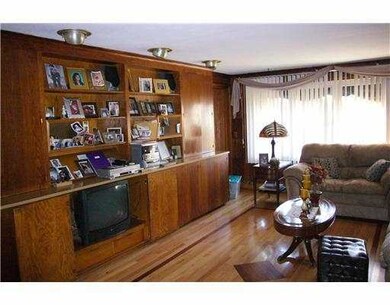 Den/Family/Great Room.