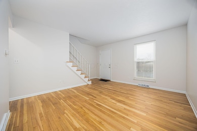 7-web-or-mls-Joel Custer - 1945 Willoway