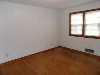 17 E Harvey St, Rhinelander, WI 54501 - photo 7