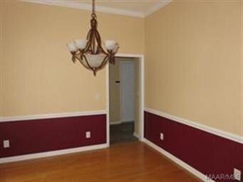 Formal Dining