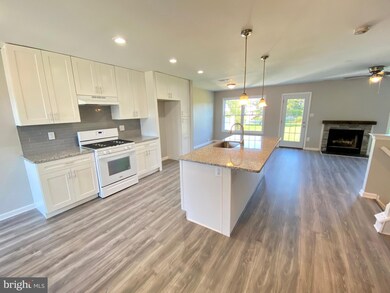 134 Kerry Lynn Ct, Williamstown, NJ 08094 - photo 2