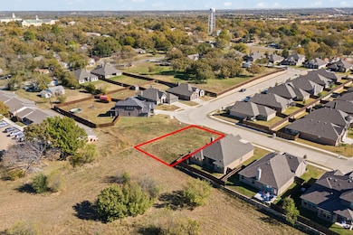 404 Molly Ln, Keene, TX 76059 - photo 5