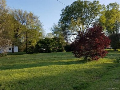 821 N Central Ave, Locust, NC 28097 - photo 4