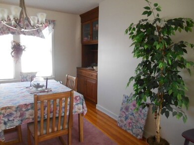 11 Carver St unit 2, Worcester, MA 01604 - photo 7