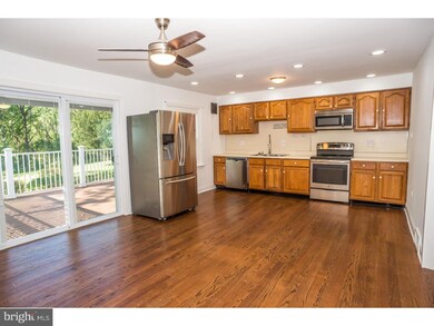 740 Winchester Rd, Broomall, PA 19008 - photo 5