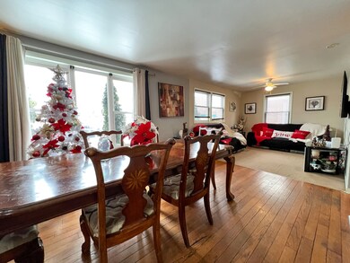 810 Gardner Rd, Westchester, IL 60154 - photo 7