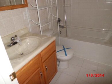 Bathroom Unit 1 Bath