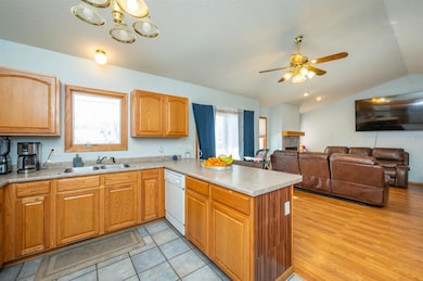 3006 Timber Hill Ct, Des Moines, IA 50320 - photo 6