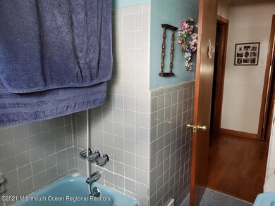 bathroom3