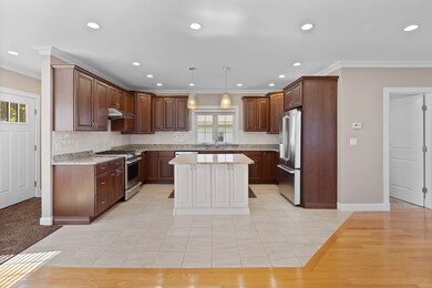 65 Windsor St, Everett, MA 02149 - photo 4