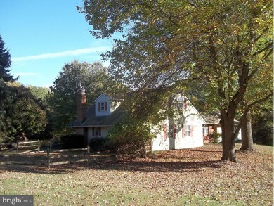 4003 Longmoor Cir, Phoenix, MD 21131 - photo 2