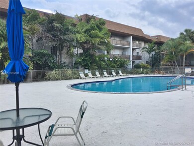 7487 SW 82nd St unit C301, Miami, FL 33143 - photo 4