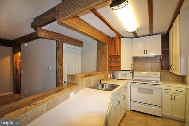 10 Bridge St unit 10 A, Lambertville, NJ 08530 - photo 6