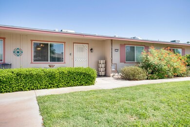 11136 W Emerald Dr unit 186, Sun City, AZ 85351 - photo 4