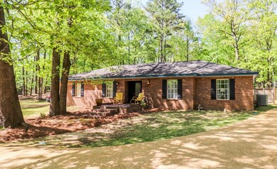 105 Lakeway Dr, Oxford, MS 38655 - photo 3