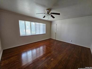 217 E Lullwood Ave unit 3, San Antonio, TX 78212 - photo 4