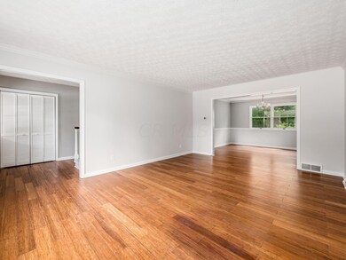 5764 Shadowbrook Dr, Columbus, OH 43235 - photo 6