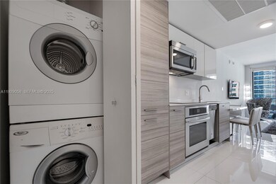 Brickell House unit 1912, Miami, FL 33131 - photo 2